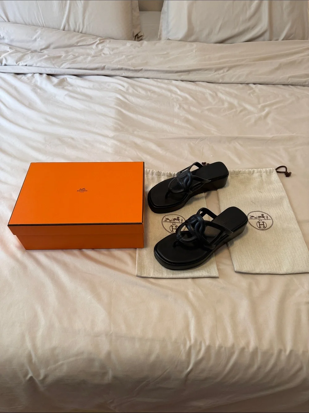 Hermes Lipari Black Leather Thong Platform Sandals